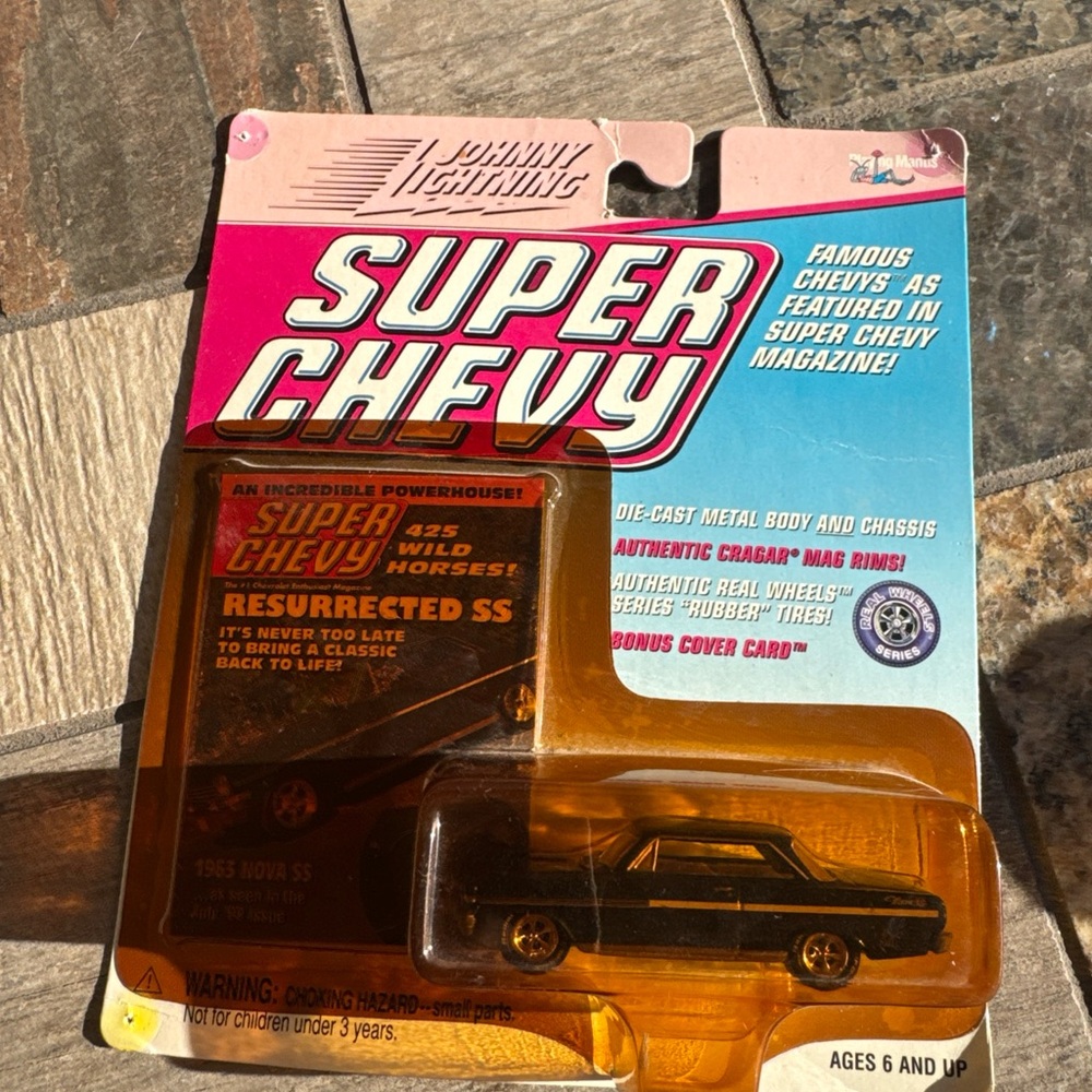 1963 CHEVY NOVA SS  1999 JOHNNY LIGHTNING SUPER CHEVY 1:64 DIE-CAST D1